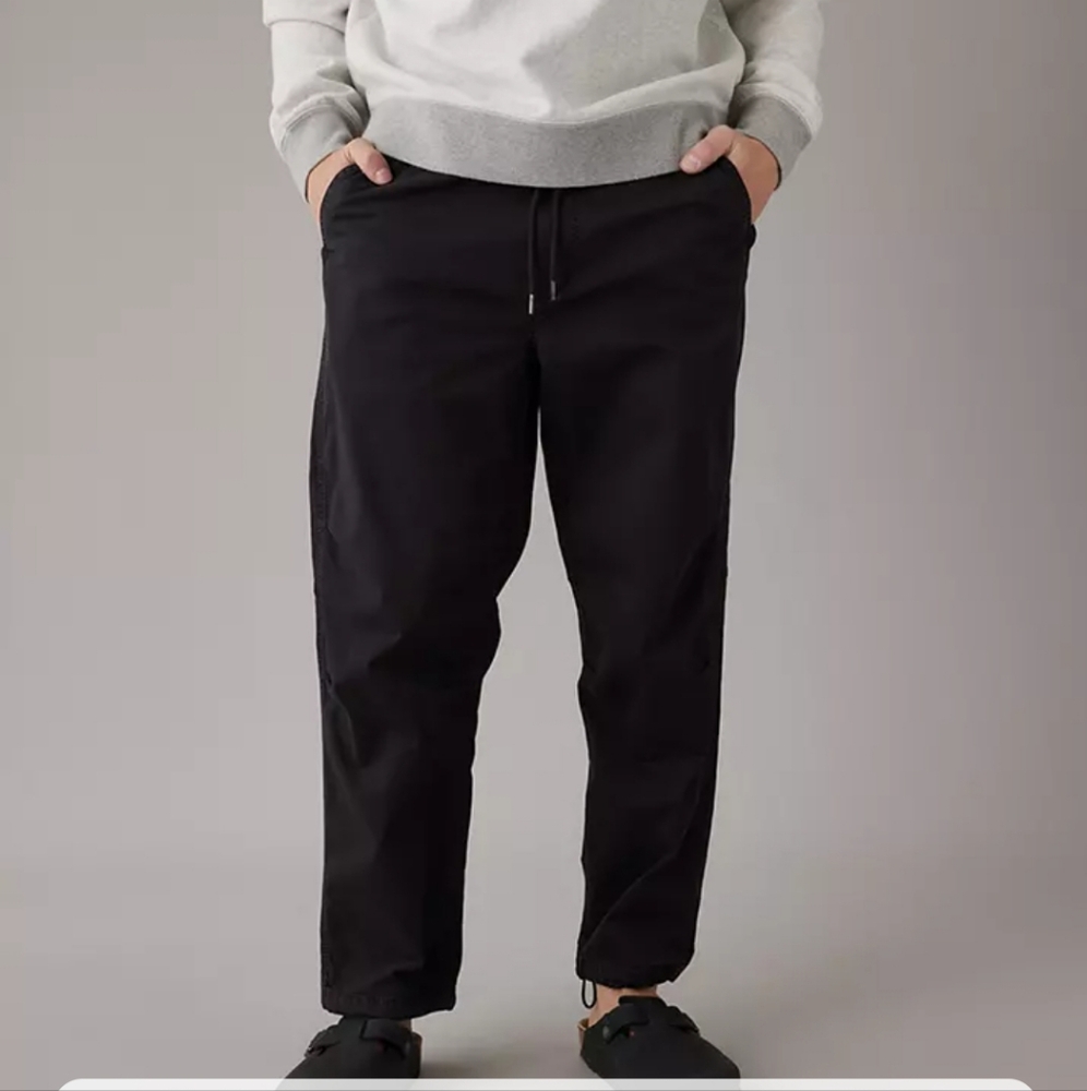 American Eagle Relaxed pants
